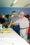 cakecutting.jpg (32414 bytes)
